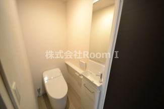 【トイレ】 | サウスガーデンレジデンス | 落ち着いた色調のトイレです