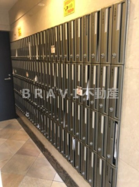 カスタリア堺筋本町　BRAVI不動産の設備|【カスタリア堺筋本町】郵便受け