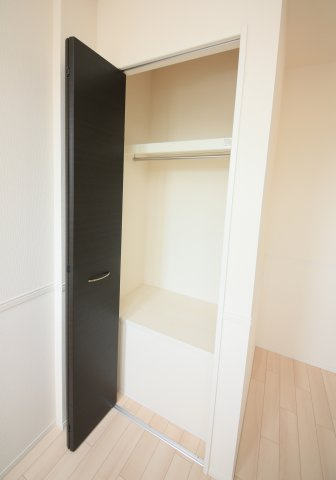 ノア・ブランのその他