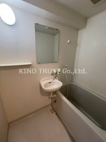 フォレスト106の浴室