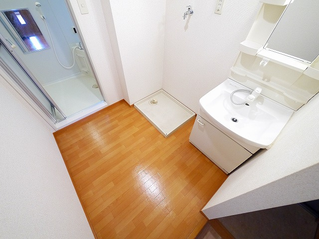 セジュールNⅠの洗面所|コンパクトで使いやすい洗面所