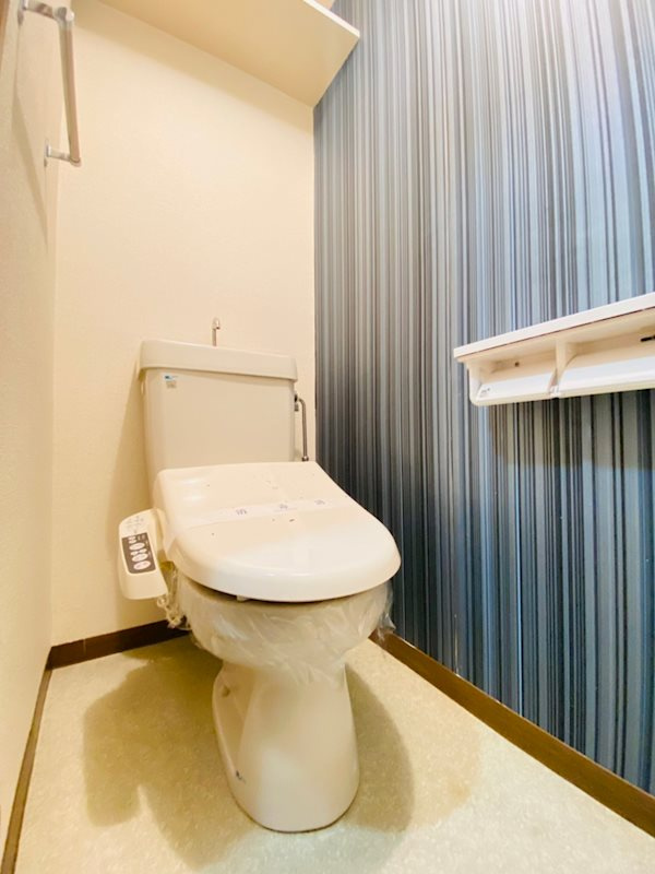 熊本市東区健軍２丁目の賃貸マンションのトイレ