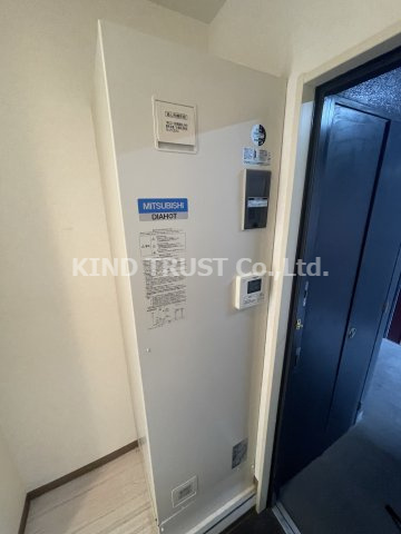 ディー・シモンズ梅田の玄関|毎日通る玄関はこちらです