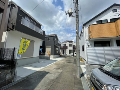 【前面道路含む現地写真】 | 日野市大坂上1丁目新築戸建て2棟現場2号棟