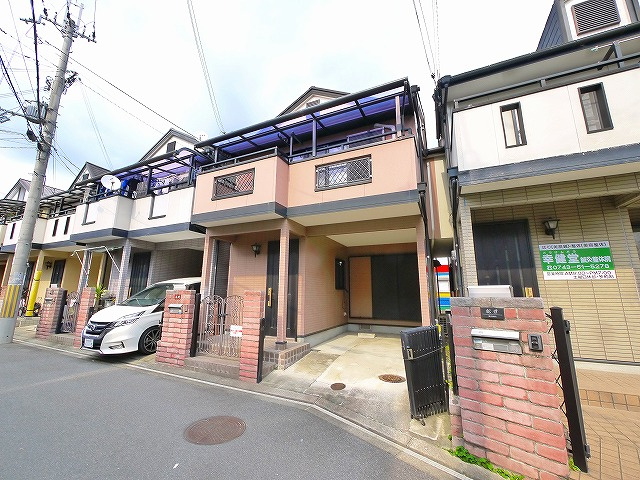 アドルーム戸建二階堂の外観|おしゃれな外観です