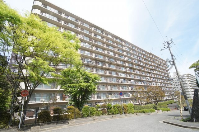 ジャルダン宝塚中山台弐番館Ａ棟