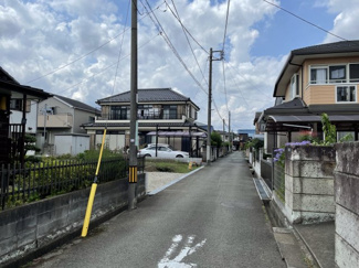 【前面道路含む現地写真】