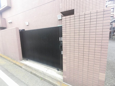 【その他共用部分】 | ネオマイム横浜板東橋弐番館 | ゴミ置場です。
