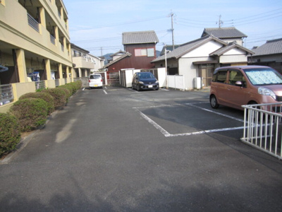 【駐車場】 | サニーマンション戸田