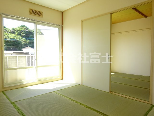 妙見ハイツの和室