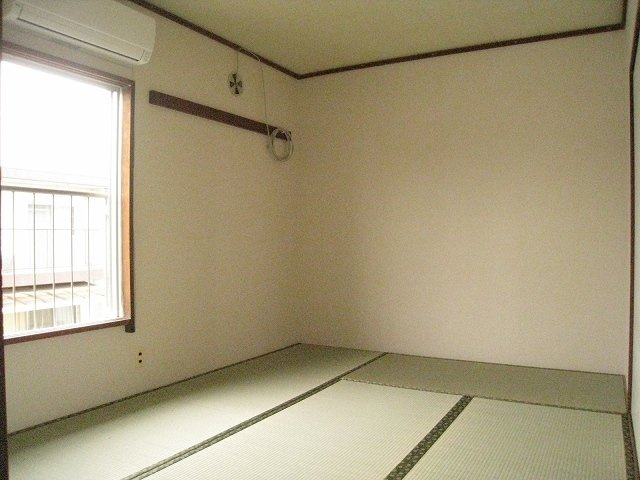 千代田１丁目貸家のその他|２F　和室（６畳）