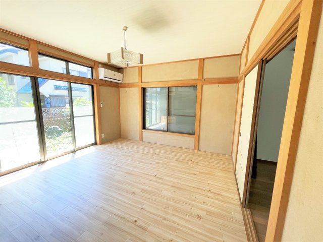 市原市馬立1899貸家の居間・リビング