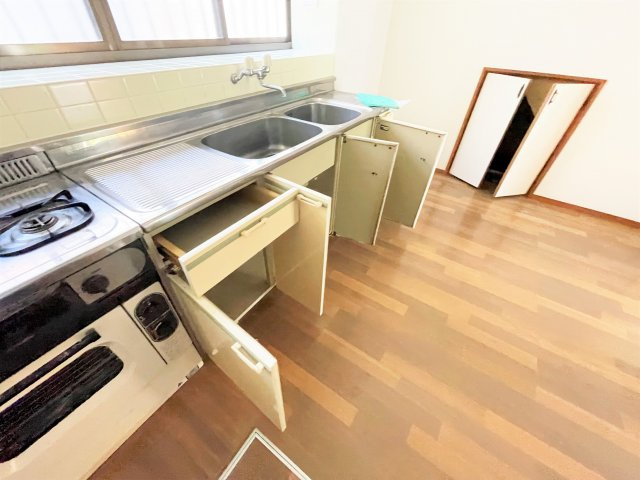 市原市馬立1899貸家のキッチン
