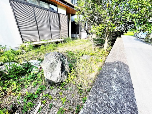 市原市馬立1899貸家の庭