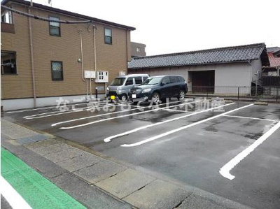【駐車場】 | スプリング　ハウス