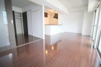 【居間・リビング】 | デイグラン緑丘 | 別室の写真使用