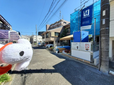 【前面道路含む現地写真】 | 南区笠寺町第３期　１号棟〈仲介手数料無料〉笠寺小　本城中 | 8月27日撮影
新築戸建の事はマックバリュで住まい相談へお任せください。