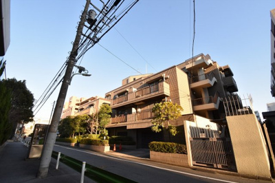 【外観】 | エンブレム西馬込 | 総戸数２２戸、平成元年４月築、管理人は日勤勤務につき管理体制良好です♪