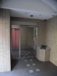 【エントランス】 | グランシャトー