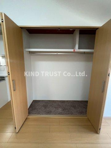 メゾン・プリオールの収納|ちょっとした収納スペースも充実しています