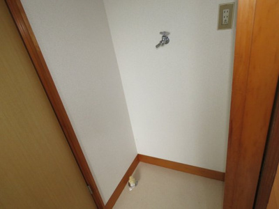 【設備】 | ハイツ須賀 | 洗濯機置場
