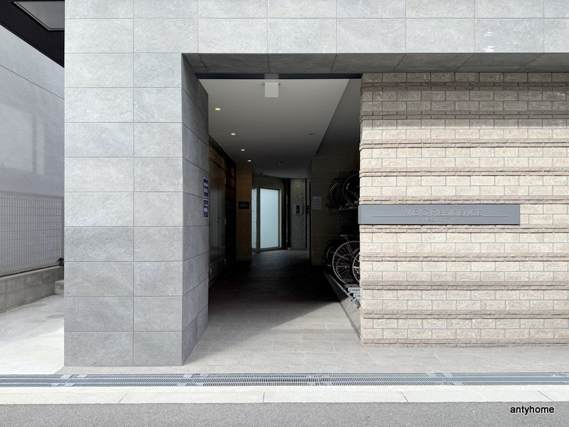 MBC RESIDENCE 仲介手数料無料のエントランス