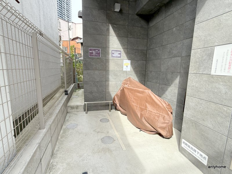 MBC RESIDENCE 仲介手数料無料の駐車場