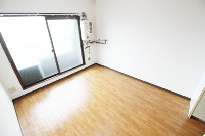 【洋室】 | YOUハイム衣摺 | 別の部屋のイメージ画像になります。