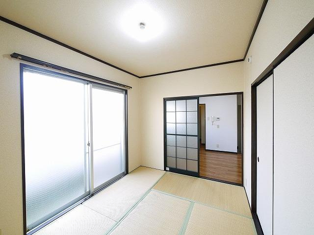 エガリテハイツAの和室|和室があると、家にあたたかい雰囲気が生まれます