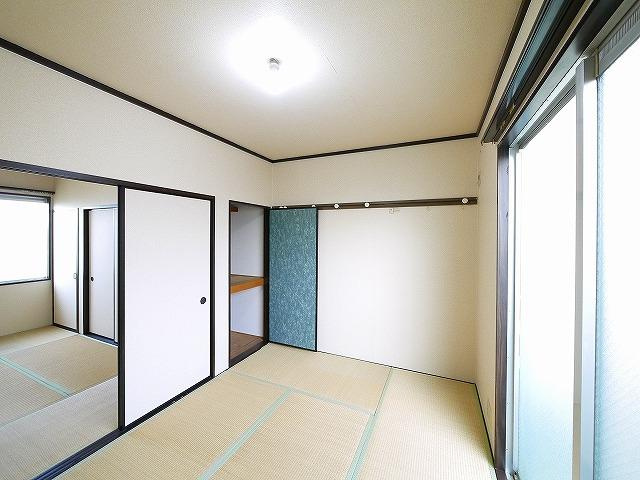 エガリテハイツAの和室|フローリングだけでなく、和室もあります