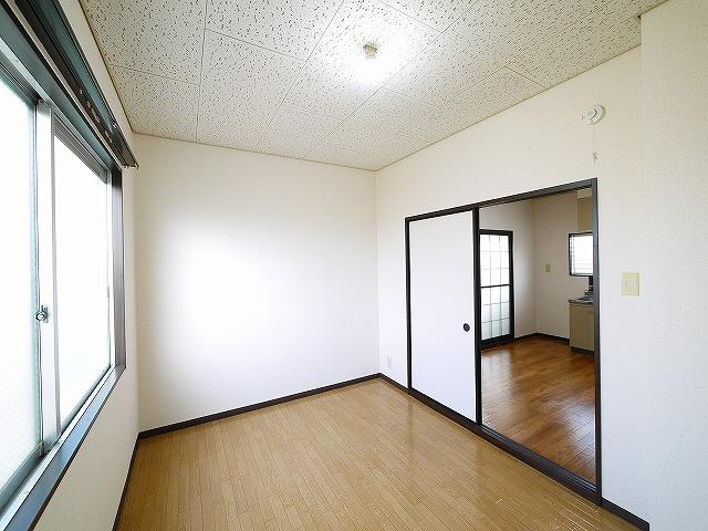 エガリテハイツAの寝室|寝室にぴったりのお部屋です