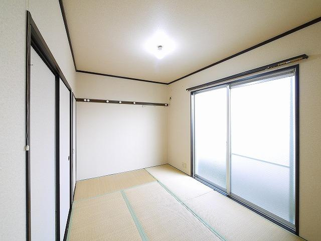 エガリテハイツAの和室|きれいな和室です