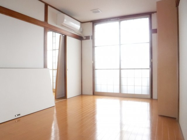 アールブリックの洋室