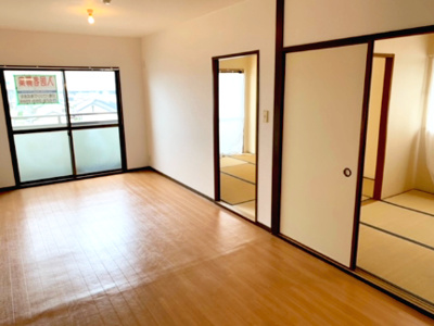 【居間・リビング】 | サワーハイツ萩原天神