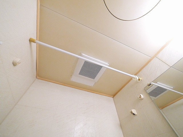 シティパレスあやめ池Ｐ８の設備|雨の日でも安心です