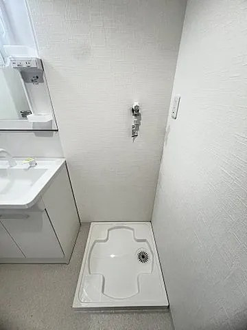 ロジュマン反高の洗面所