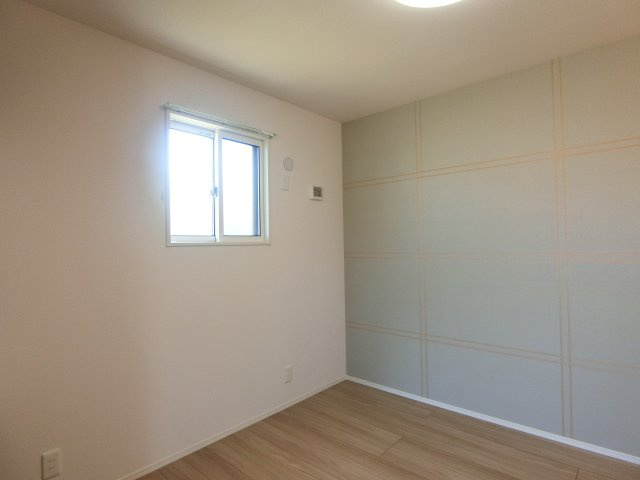 ベアーワンの洋室