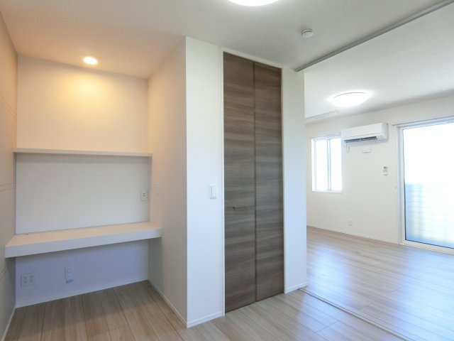 ベアーワンの洋室