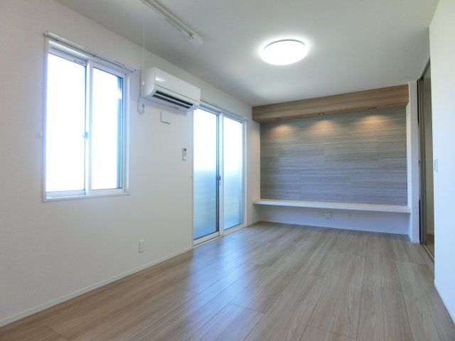 ベアーワンの居間・リビング