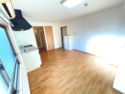 【居間・リビング】 | エムズコート