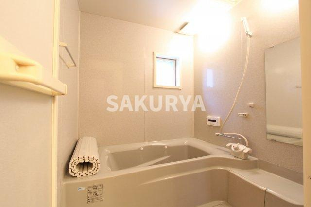 ティアコートＢＭＢ（バンバ）の浴室|現況と異なる場合があります。