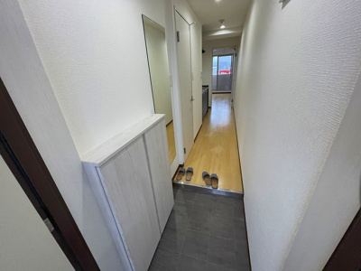 【玄関】 | ヴェルドミール小阪