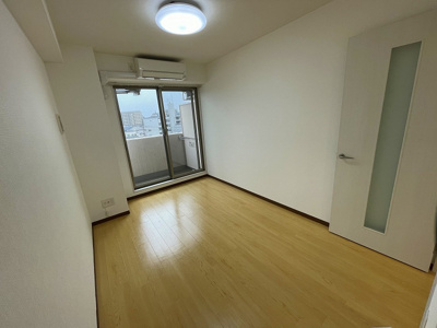 【居間・リビング】 | ヴェルドミール小阪