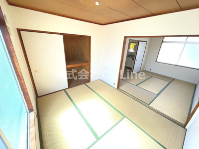 【寝室】 | 永和ハイツ | 落ち着いた色調の寝室です