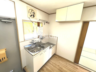 【キッチン】 | 永和ハイツ | キッチンでお料理をお楽しみください