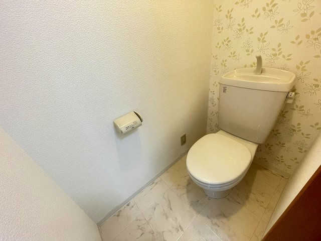メゾンしずかのトイレ
