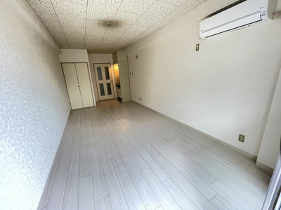 【居間・リビング】 | メゾン朝日八戸ノ里