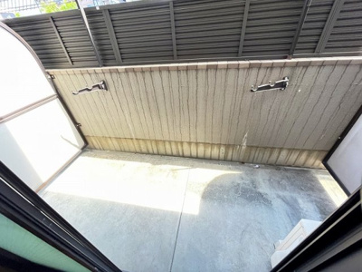 【バルコニー】 | グランドール永和 | バルコニー付きです