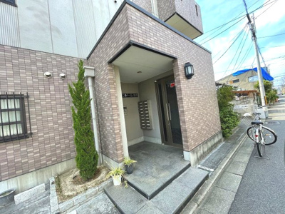 【エントランス】 | グランドール永和 | 毎日通るエントランスはこのようになっています