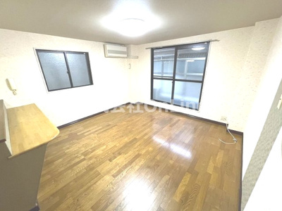 【居間・リビング】 | CTビュー八戸ノ里 | ゆったりとした居間です